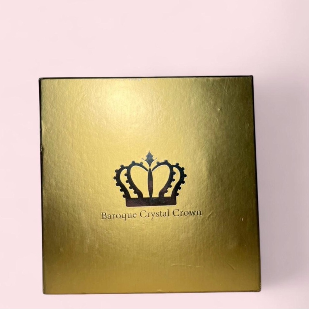 👑 Gold Baroque Crystal Crown | Red Gem Tiara - Picture 8 of 8